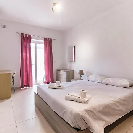 Emerald Court Διαμέρισμα Is-Swieqi